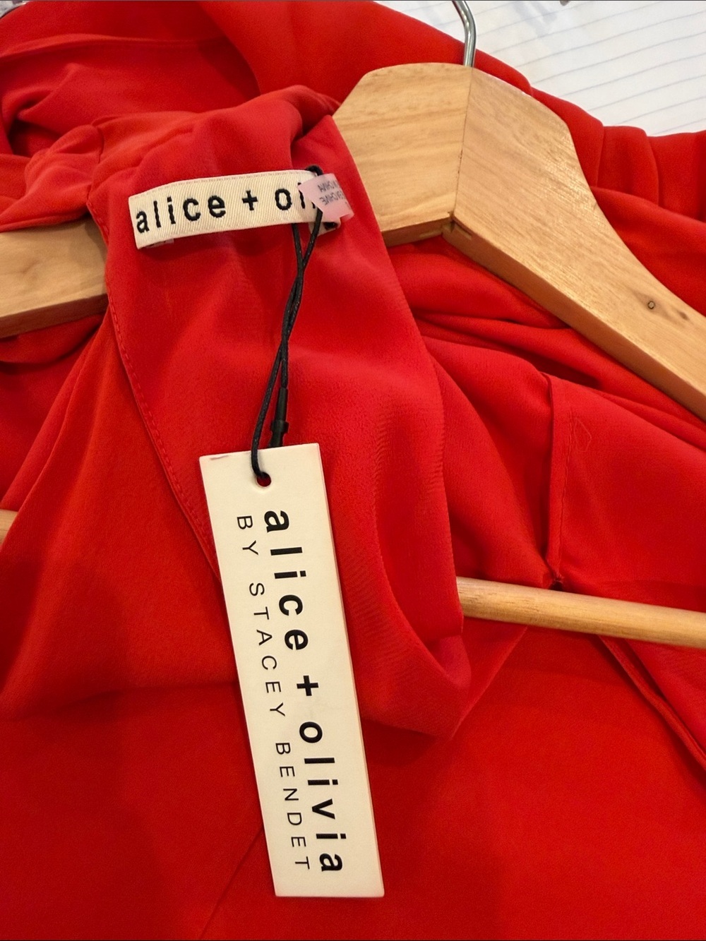 NWT Alice + Olivia Sleek Sleeveless Red High-Neck Dress - Picture 6 of 10